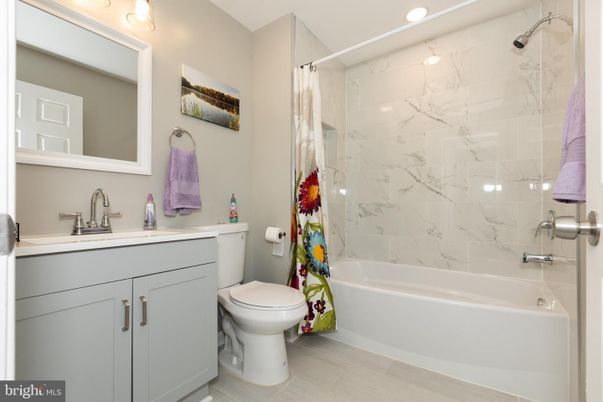 Bathroom, Interior, Marble Walls, Recessed Lighting, Wood Texture Flooring