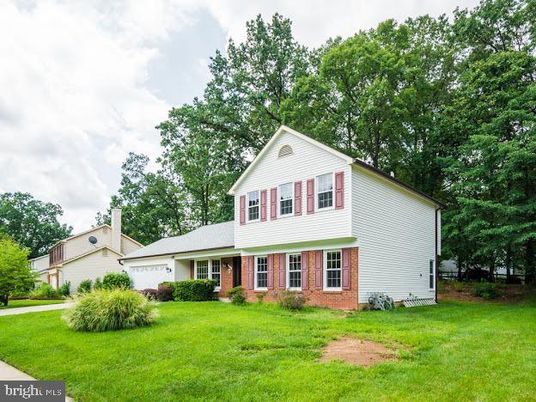 Attached, Backyard, Exterior, Facade, Brick Facade, Farmhouse