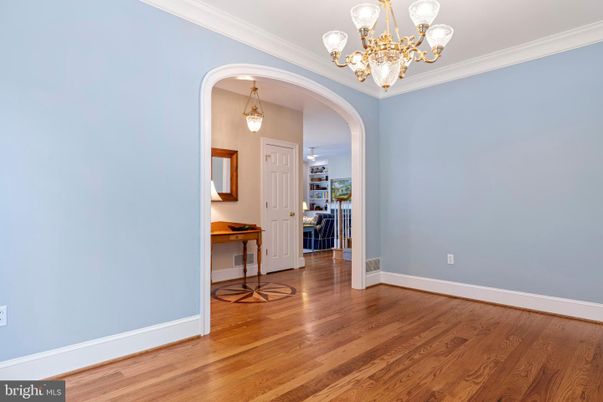 Chandelier, Empty room, Interior, Wood Texture Flooring