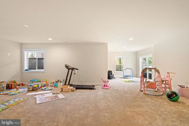 Fitness Equipment, Interior, Recessed Lighting