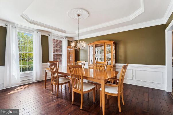 Chandelier, Dining room, Interior, Wood Texture Flooring