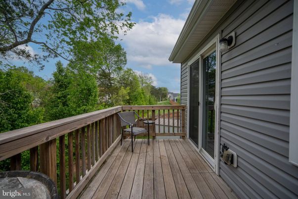 Exterior, Wood Texture Flooring