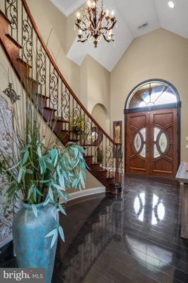 Chandelier, Interior, Recessed Lighting