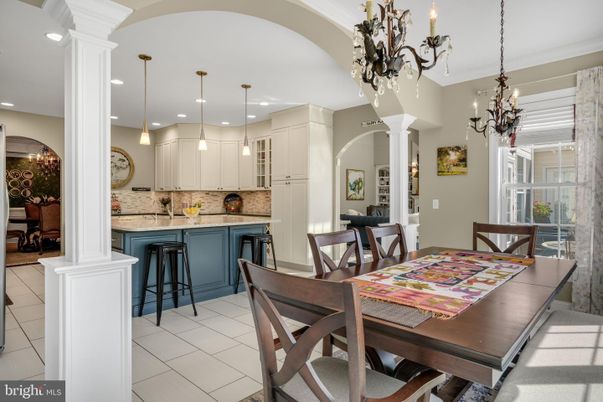 Chandelier, Dining room, Interior, Kitchen, Pendant Lights, Recessed Lighting