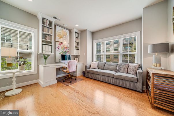 Home Office, Interior, Recessed Lighting, Wood Texture Flooring