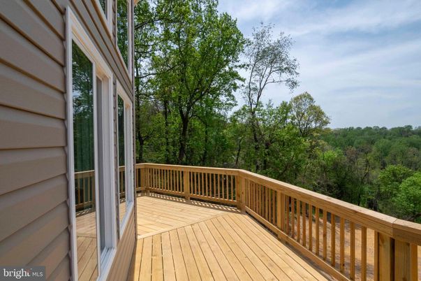 Exterior, Wood Texture Flooring
