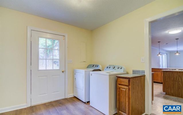 Interior, Pendant Lights, Washer, Wood Texture Flooring