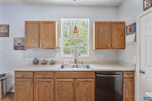 Interior, Kitchen, Pendant Lights, Wood Texture Flooring