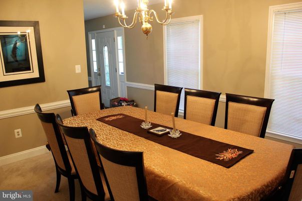 Chandelier, Dining room, Interior