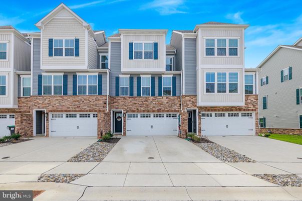 Attached, Exterior, Facade, Brick Facade, Rowhouse