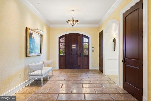 Chandelier, Interior, Recessed Lighting