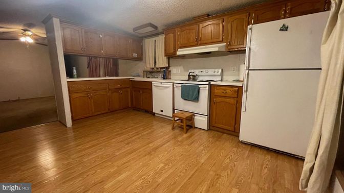 Interior, Kitchen, Wood Texture Flooring
