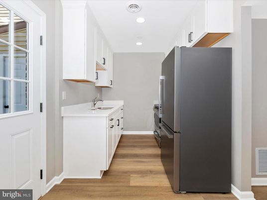 Interior, Kitchen, Recessed Lighting, Wood Texture Flooring