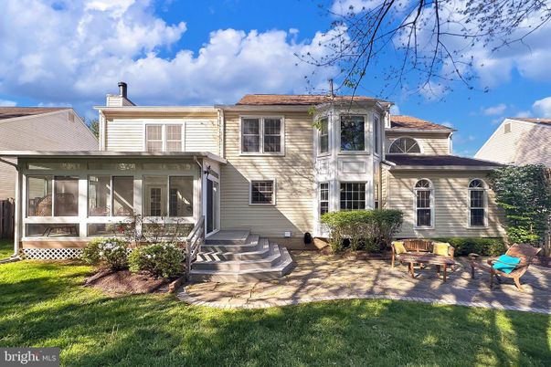 Backyard, Exterior, Facade, American Foursquare