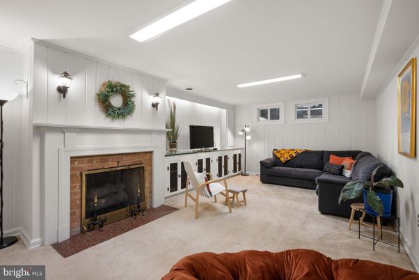 Fireplace, Interior, Living room, Recessed Lighting