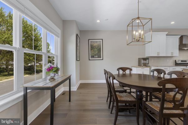 Dining room, Interior, Kitchen, Pendant Lights, Recessed Lighting, Wood Texture Flooring