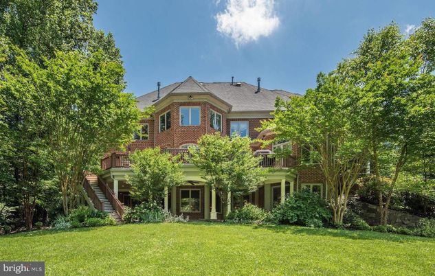 Backyard, Exterior, Facade, Brick Facade, Queen Anne Victorian