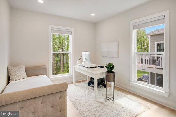 Home Office, Interior, Recessed Lighting, Wood Texture Flooring