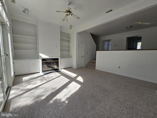 Empty room, Fireplace, Interior