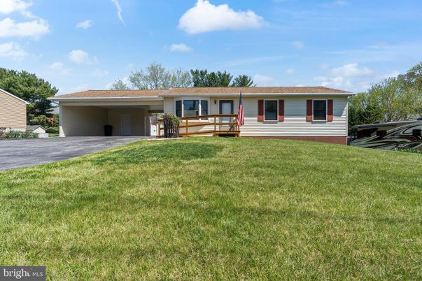 Attached, Backyard, Exterior, Facade, Ranch