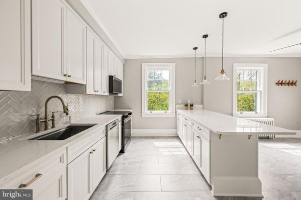 Interior, Kitchen, Pendant Lights