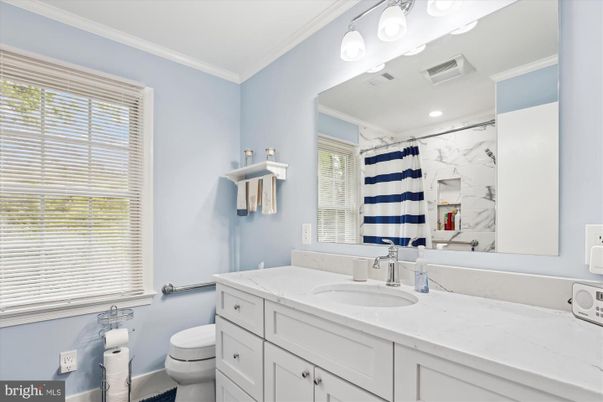 Bathroom, Interior, Marble Walls, Recessed Lighting