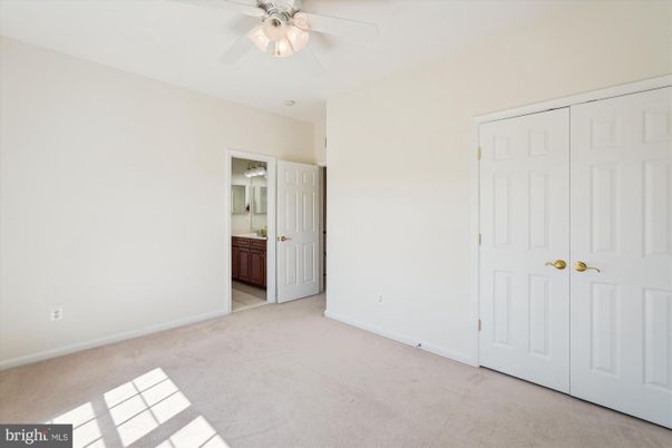 Bathroom, Empty room, Interior
