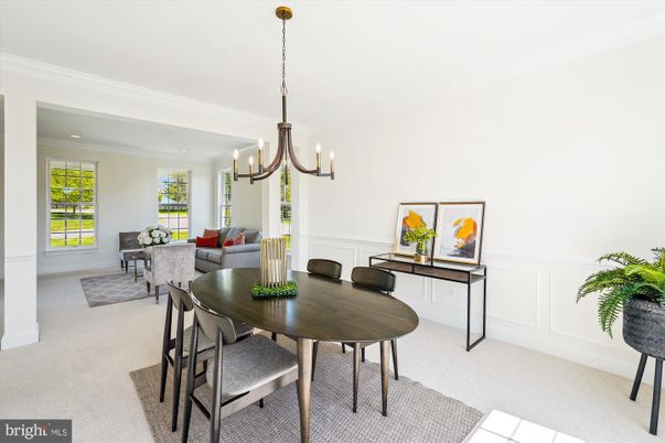 Chandelier, Dining room, Interior, Living room