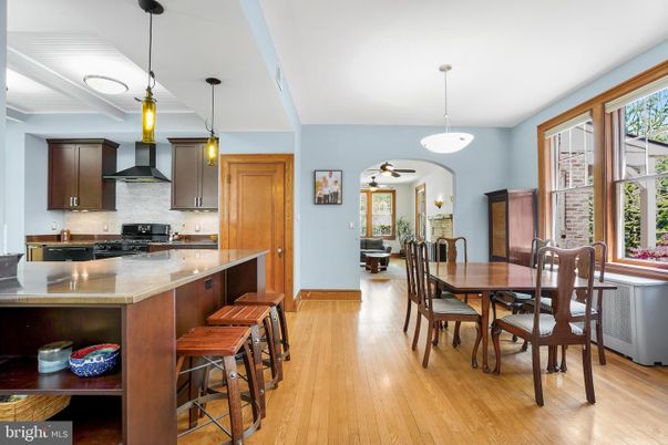 Dining room, Interior, Kitchen, Pendant Lights, Wood Texture Flooring