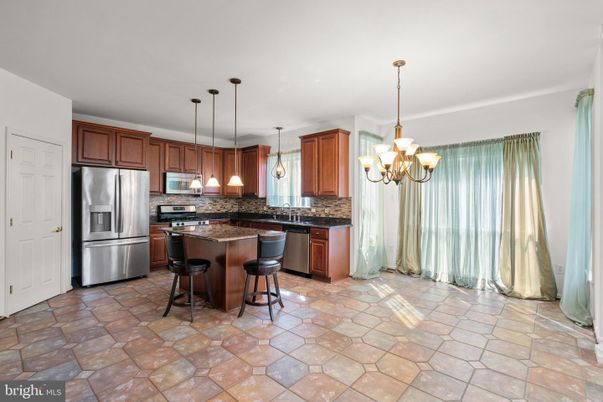Chandelier, Interior, Kitchen, Pendant Lights, Stainless Steel Appliances