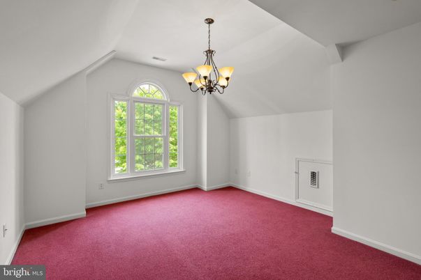Chandelier, Empty room, Interior