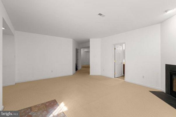 Empty room, Fireplace, Interior