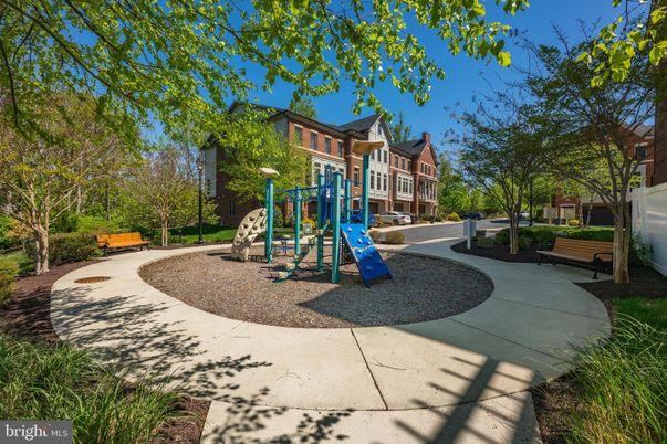 Backyard, Exterior, Playground