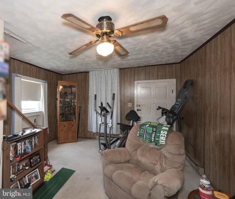 Fitness Equipment, Interior, Wooden Walls