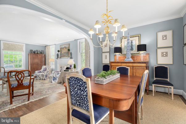 Chandelier, Dining room, Interior, Living room, Wood Texture Flooring