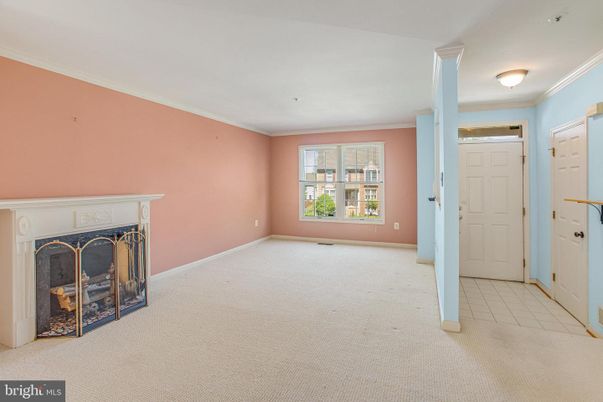 Empty room, Fireplace, Interior