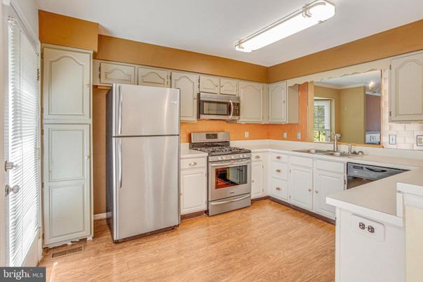 Interior, Kitchen, Stainless Steel Appliances, Wood Texture Flooring