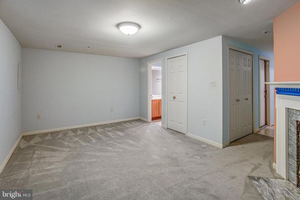 Empty room, Fireplace, Interior