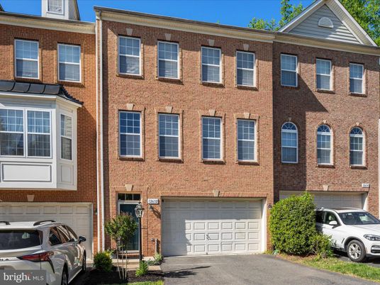 Attached, Exterior, Facade, Brick Facade, Rowhouse
