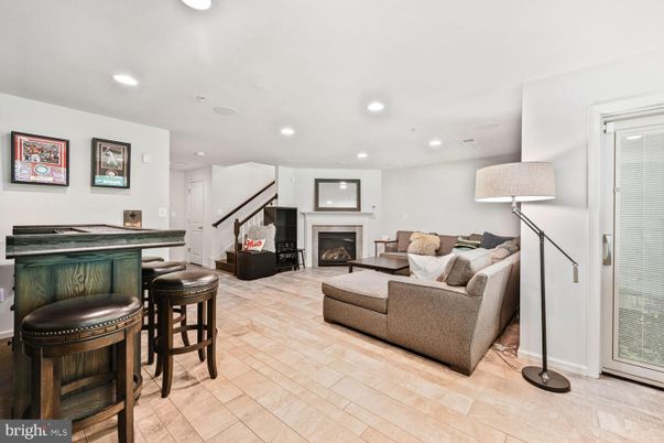 Fireplace, Interior, Living room, Recessed Lighting