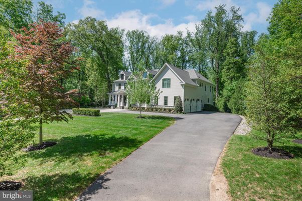 Backyard, Exterior, Facade, Farmhouse