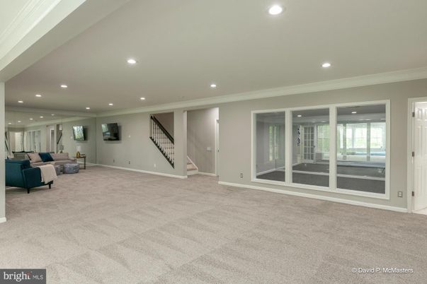 Empty room, Interior, Living room, Recessed Lighting