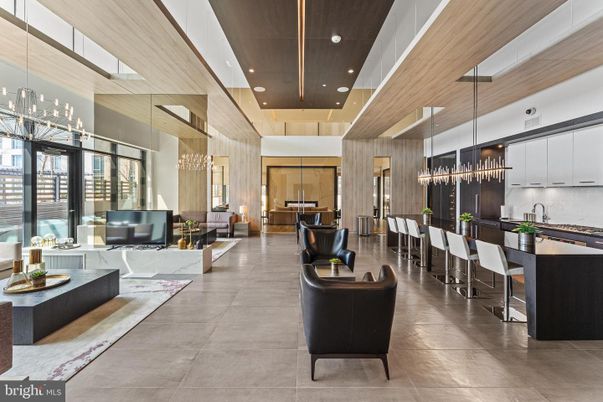 Chandelier, Dining room, Interior, Living room, Pendant Lights, Recessed Lighting