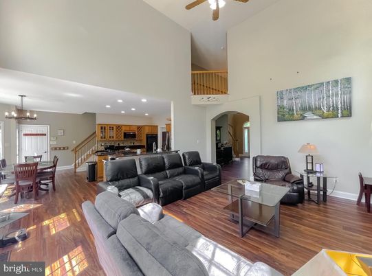 Chandelier, Dining room, Interior, Kitchen, Living room, Recessed Lighting, Wood Texture Flooring