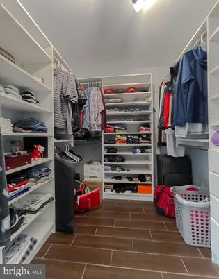 Interior, Walk-in Closets