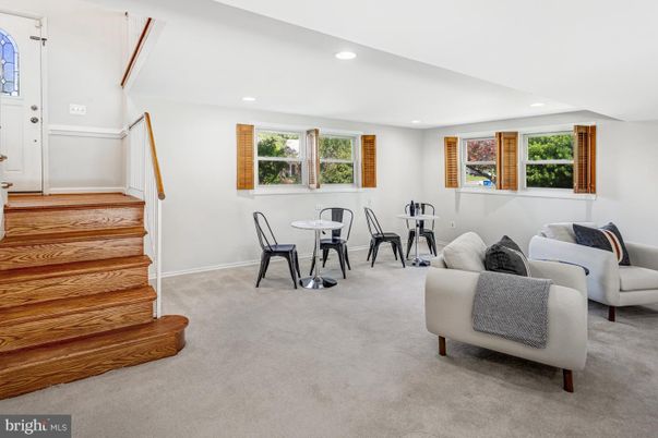 Dining room, Interior, Living room, Recessed Lighting