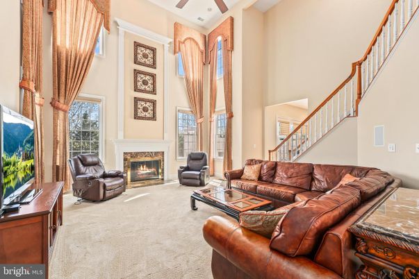 Fireplace, Interior, Living room, Recessed Lighting