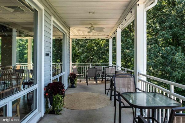 Exterior, Interior, Sun Room