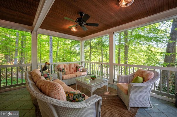 Interior, Living room, Sun Room, Wooden Ceilings