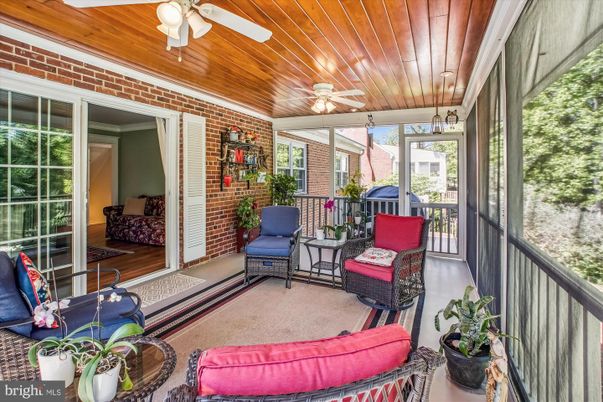 Interior, Stone Walls, Sun Room, Wooden Ceilings